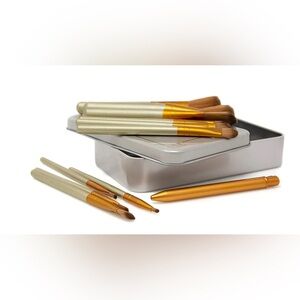 LILT BEAUTY 13-Piece Makeup Brush Set w/ Brass Box – #LA018